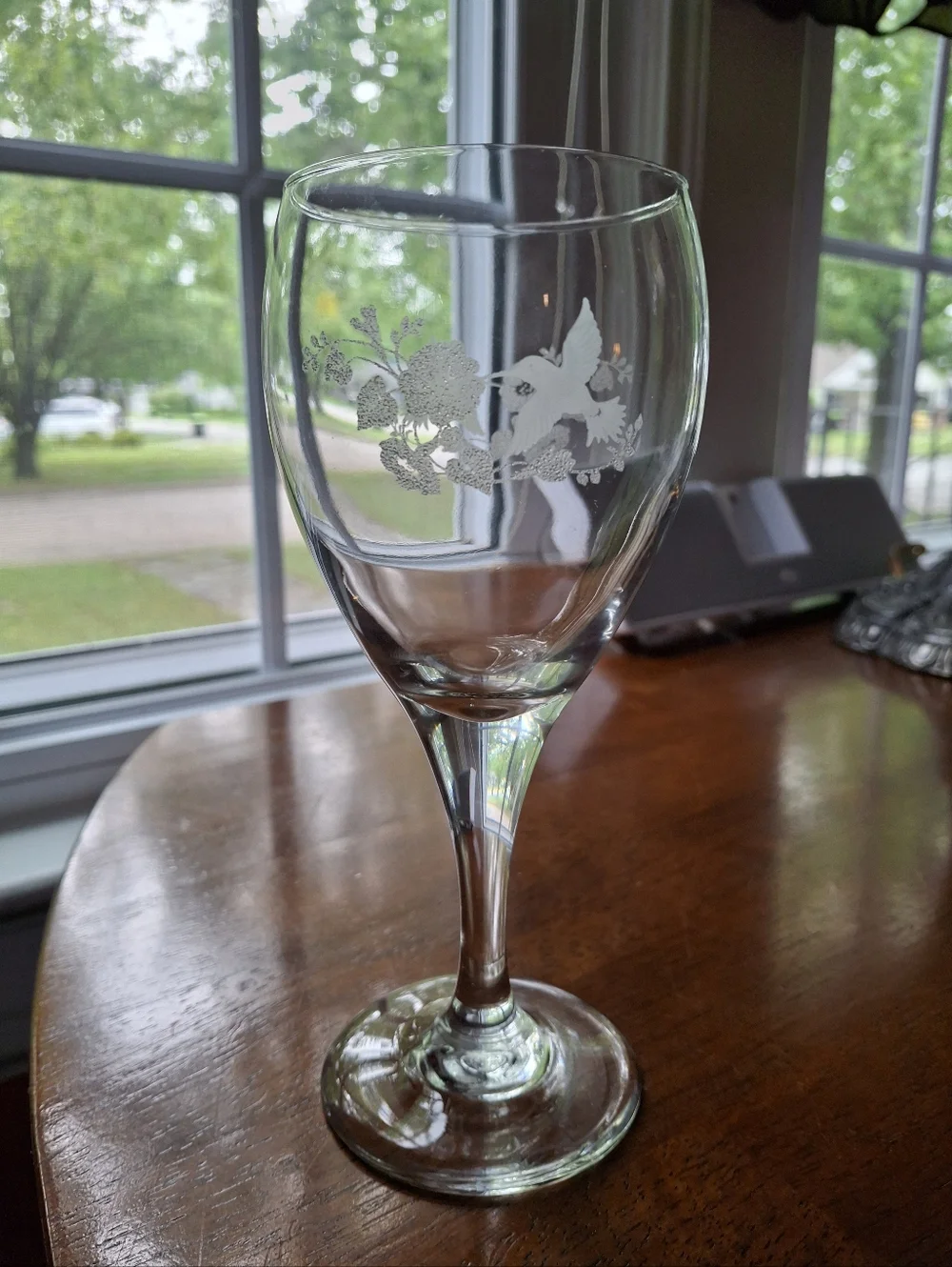 Hummingbird Etched Crystal Goblet Drinking Glass 7.5